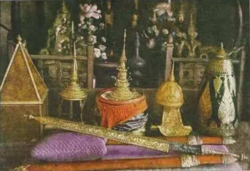 Royal sword and other regalia of Cambodian king (National Geographic, 1920)
